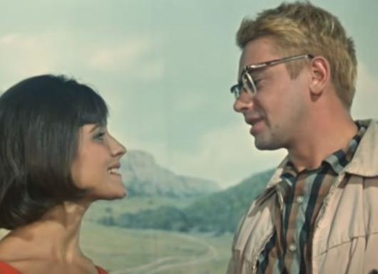 Вы истинный советский киноман, если отгадайте 10 фильмов по кадрам и песням 🎬