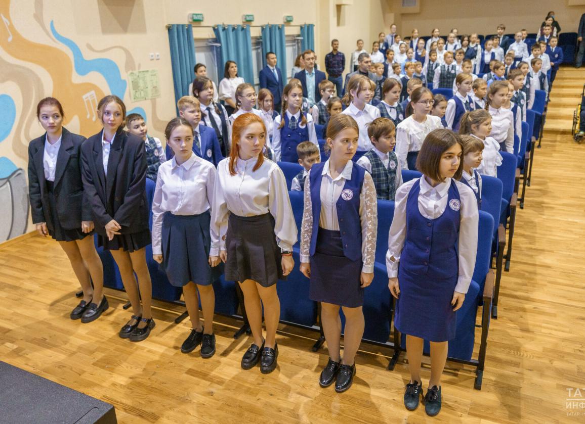 ГОСТ на школьную форму в России: улучшение качества и безопасности одежды для школьников